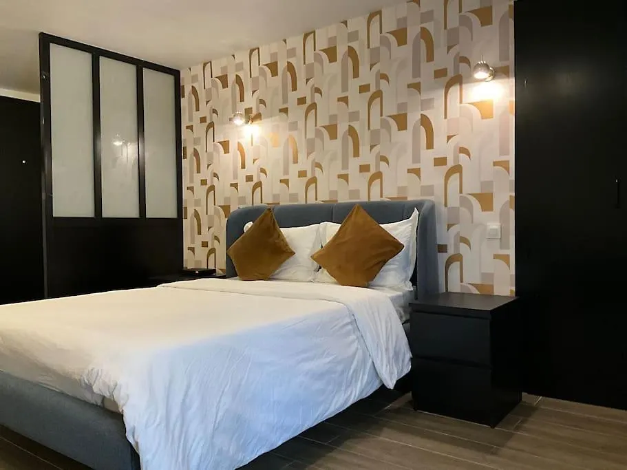 Ks Paris Studio Appart Near Station Gare Du Nord And Gare De L Est França